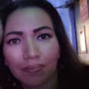 Meet your Posher, Perla